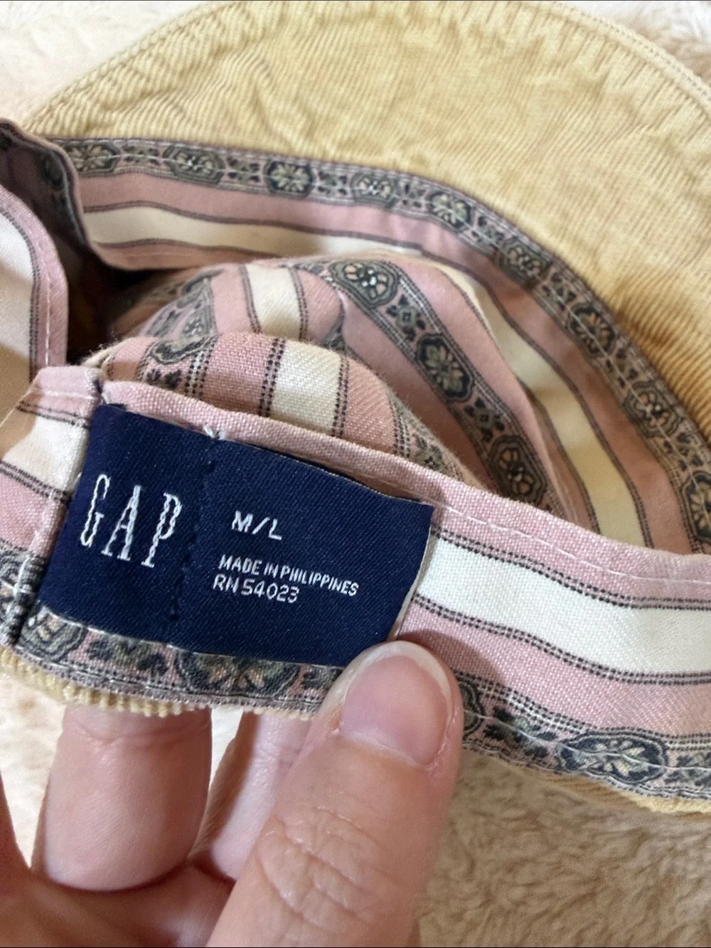 Gap Tan Corduroy Newsboy Baker Boy Cap Hat M/L Y2K Vintage Fall 2004 Retro Hat